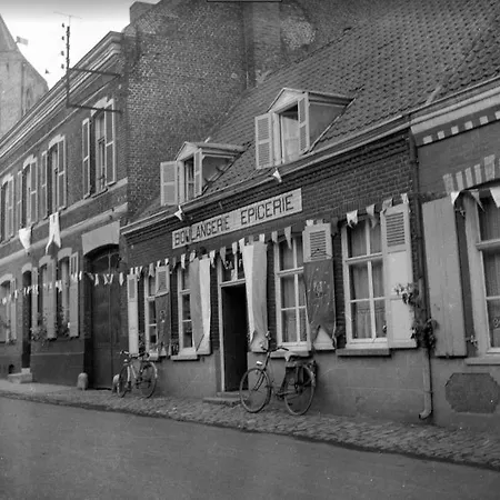 L'Escale Apartment Esquelbecq Exterior photo